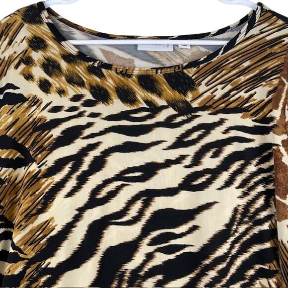 Susan Graver women's animal print, round neck, tunic top. - Picture 2 of 6